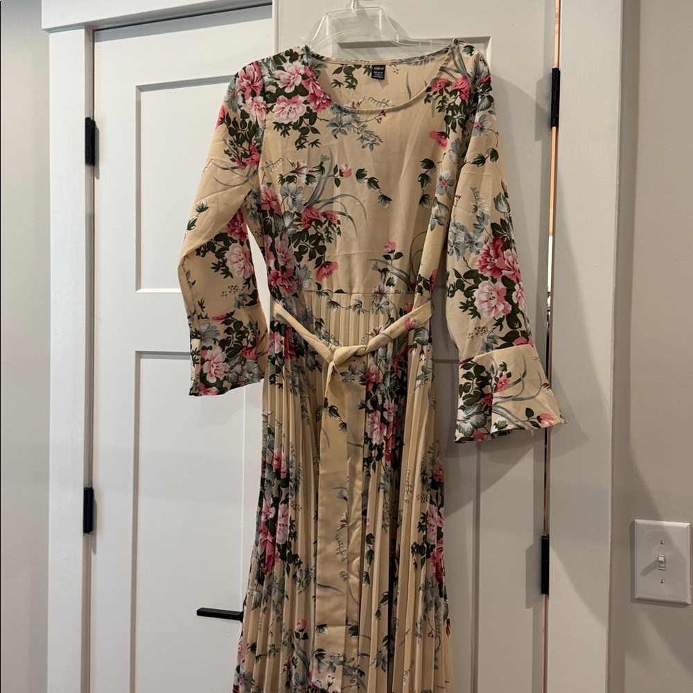 SHEIN Floral Maxi Dress - Cream and Pink